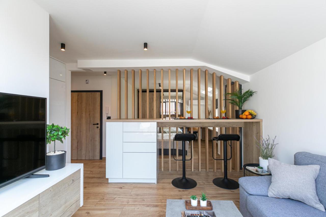Studio R&K Apartment Pula Exterior photo
